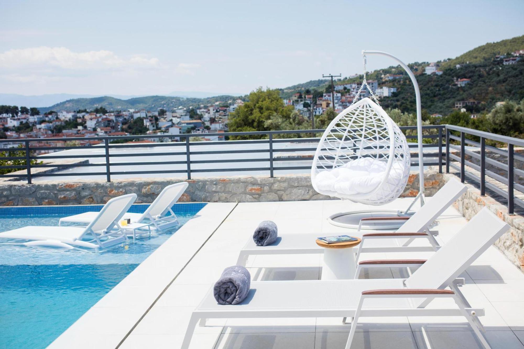 Amira Aparthotel Città di Skiathos Esterno foto