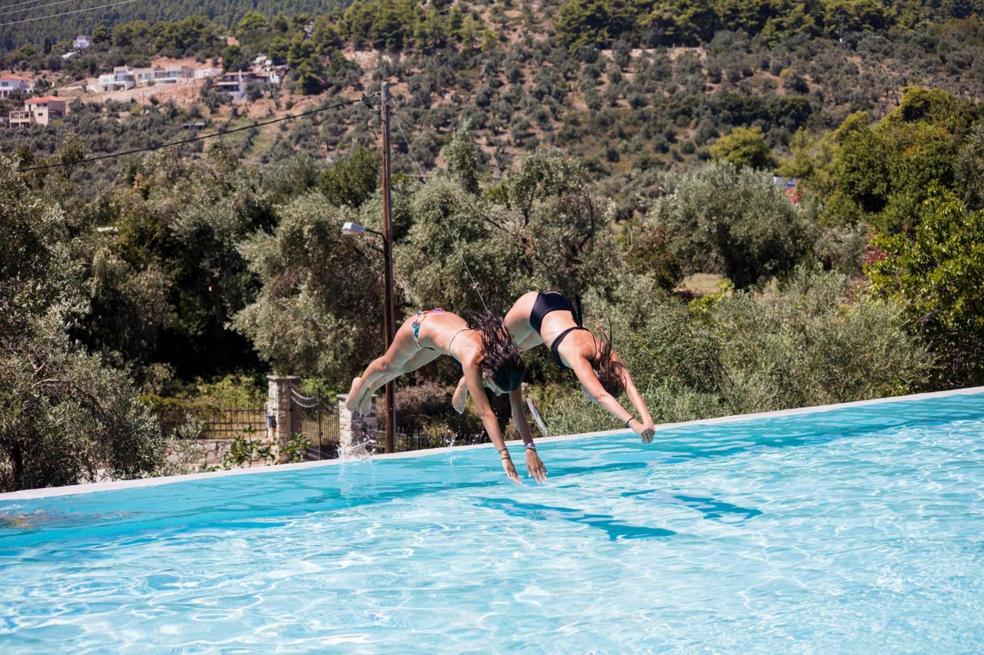 Amira Aparthotel Città di Skiathos Esterno foto